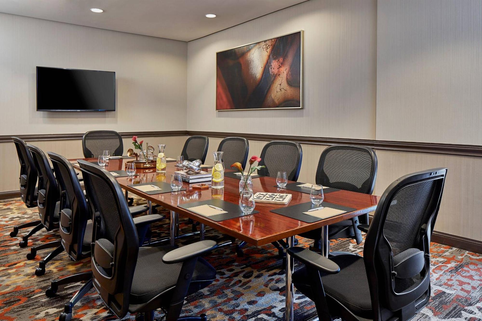 Renaissance Chicago Glenview Suites Hotel Экстерьер фото